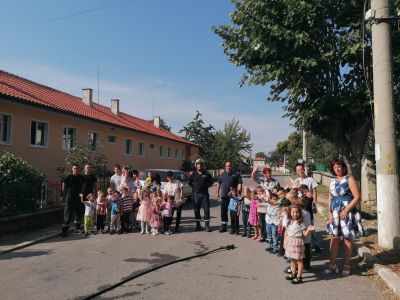 Ден на пожарната безопасност - ДГ Българче - Антон