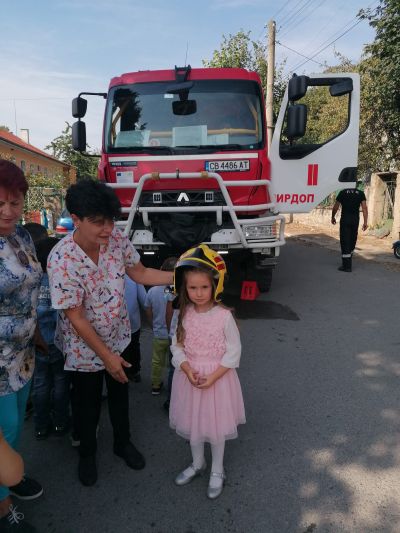 Ден на пожарната безопасност - ДГ Българче - Антон