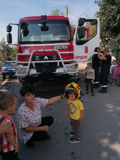 Ден на пожарната безопасност - ДГ Българче - Антон